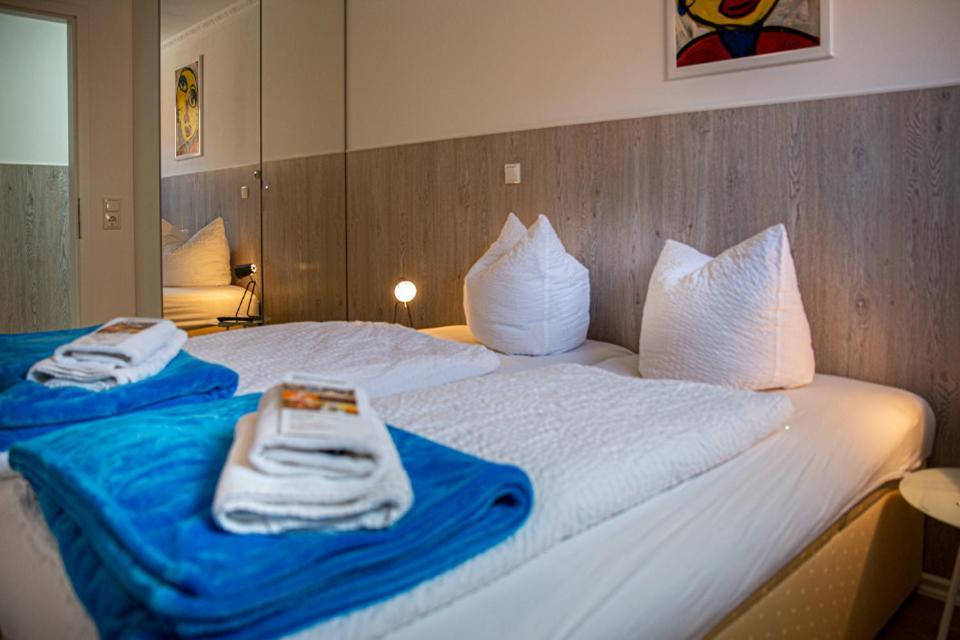 H& Im Herzen Der Stadt Geräumig Ruhig Zentral Mit Küche Und Esstisch Apartment Greifswald